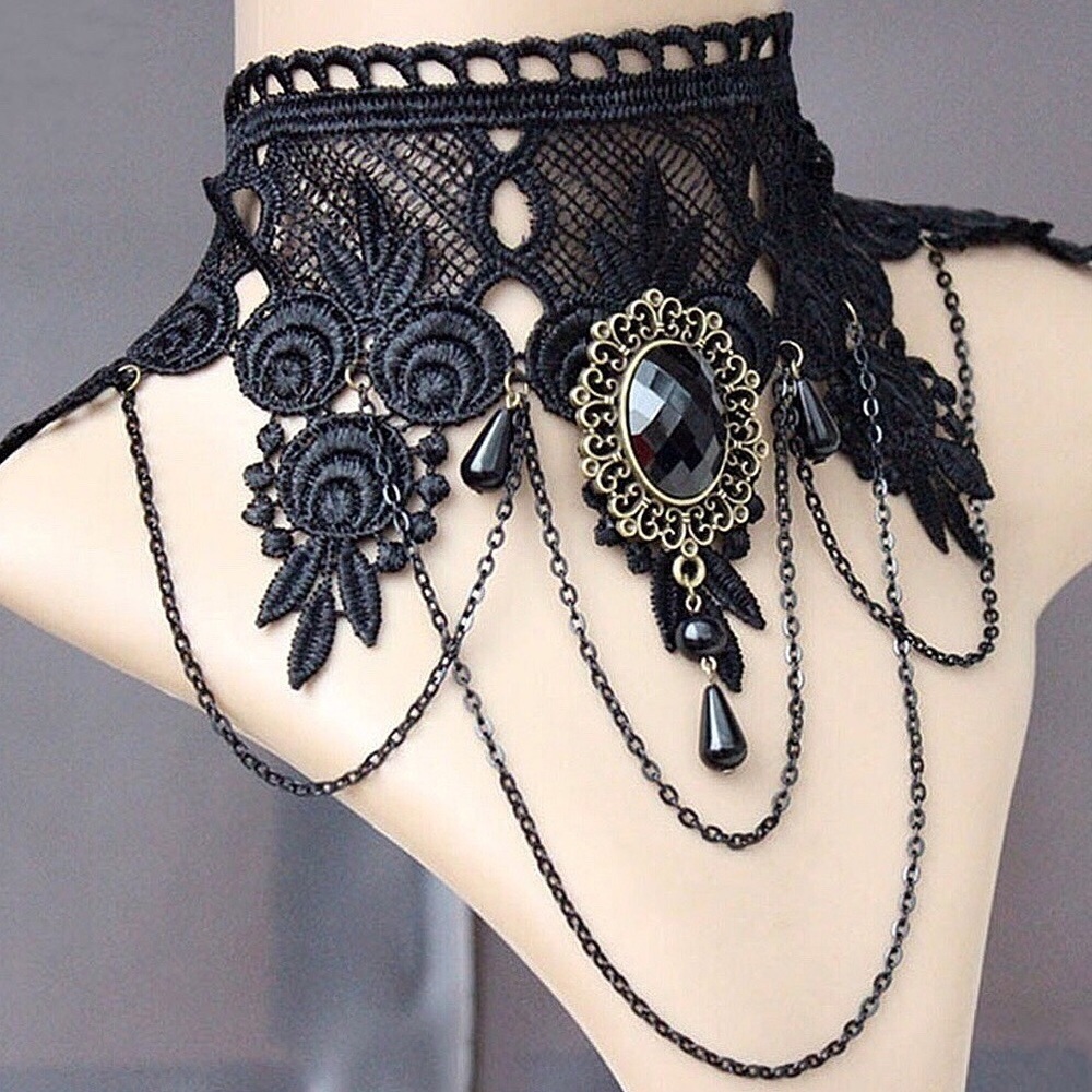 Vintage Lace Choker/necklace